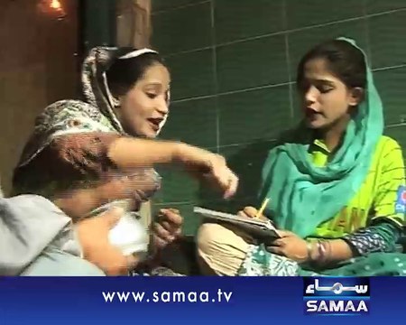 Justin Girls catch high cricket fever