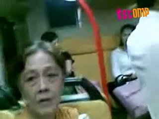 Singapore women cat fight aboard bus [clear version]