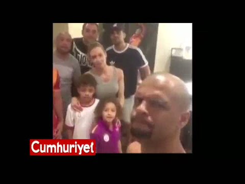 Melo ve ailesinin olay yaratan şampiyonluk kutlaması