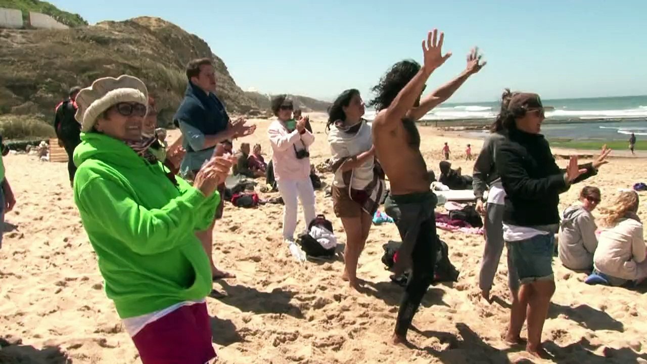 Vom hindukusch ans meer: afghanen küren surf-meister in portugal