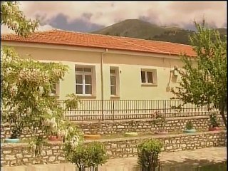 Ειδικό όχημα για ΑΜΕΑ δωρίζει το ίδρυμα Νιάρχος στην Ευρυτανία