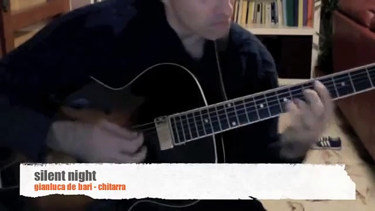 THE LOAR LH 600 - silent night - jazz guitar solo chord melody