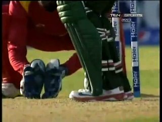 Dunya News - Hafeez hits two monstrous shots to clear the boundary