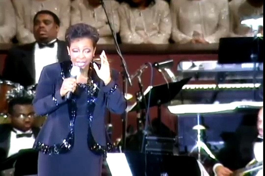 Gladys Knight - It Came Upon A Midnight Clear