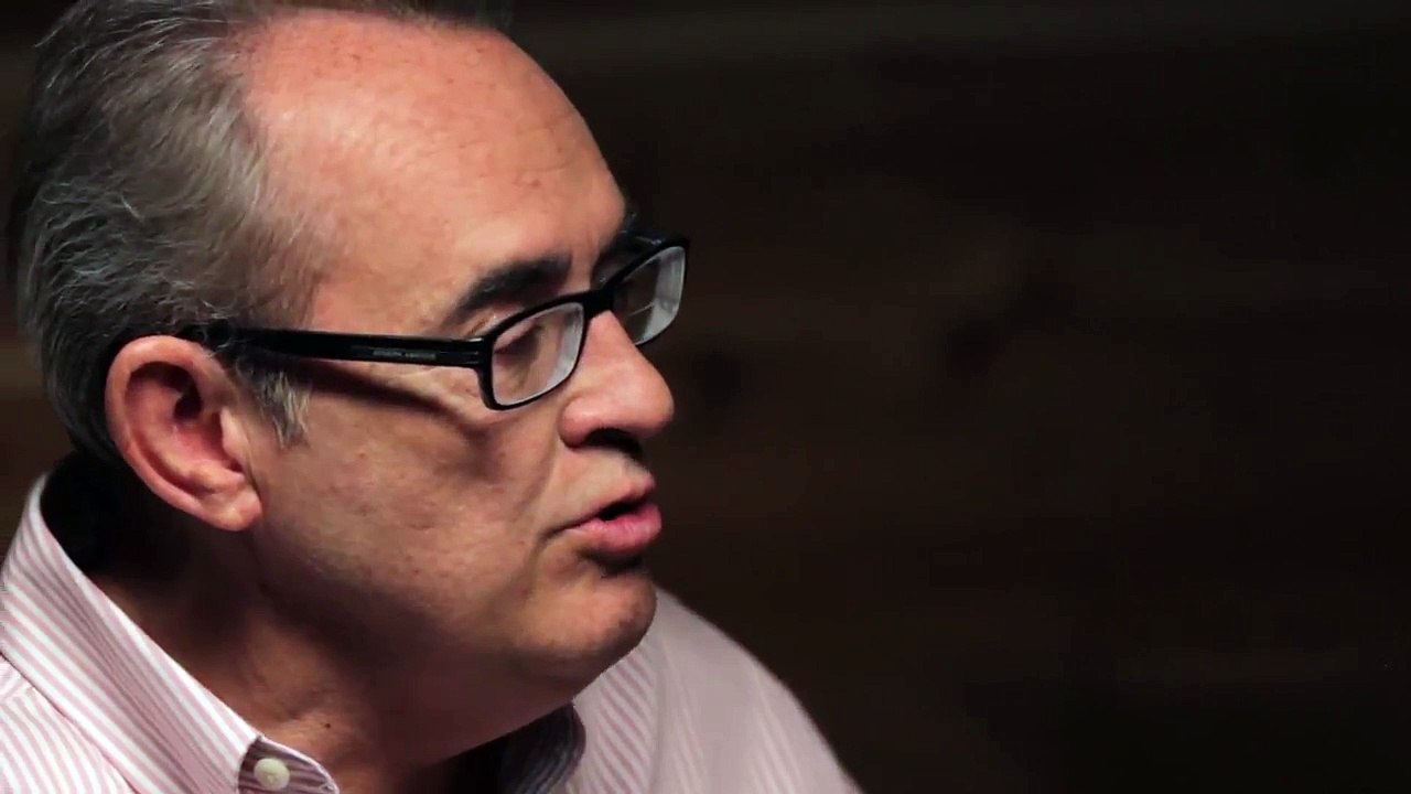 Dr. Barton on Social Media Marketing