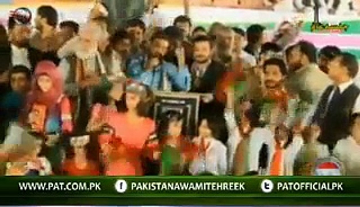 Naveed Latif 53jb sidhwan  Inqilab Laye Ga Tahir-ul-Qadri - Afzal Noshahi - at Minar-e-Pakistan - Video Dailymotion