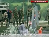 Vojska Srbije izvlaci Orla iz jezera