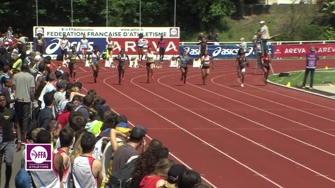 Finale F 100 m (Victoire de Veronique Mang en 11''49)