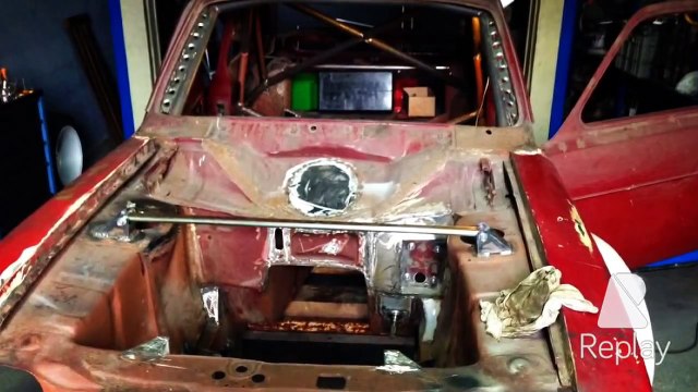 Ford Escort Mk1 Restoration from a shell to a race car...