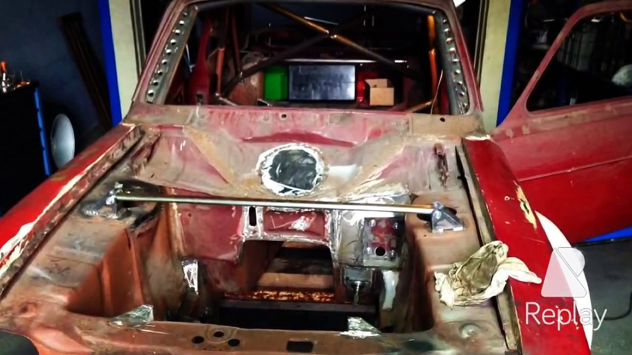 Ford Escort Mk1 Restoration from a shell to a race car...