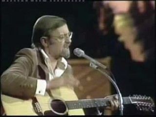 MAMY BLUE(LIVE)   -  ROGER WHITTAKER