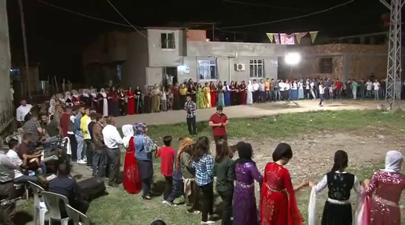 ADANADA Kİ VANLILARIN DÜĞÜNÜ ( EVİN MÜZİK )