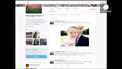 Μ. Βρετανία: Παλάτι εναντίον παπαράτσι για τον μικρό πρίγκιπα