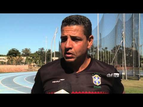 Instrutor físico comenta desempenho dos árbitros promissores em teste FIFA