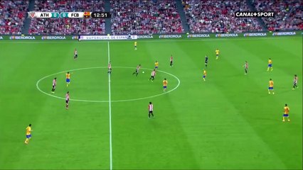 Le but du milieu du terrain de Mikel San José face au FC Barcelone