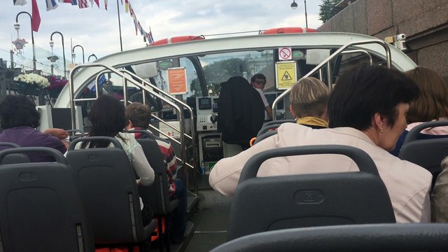 Поездка На Теплоходе по Неве , В Санкт-Петербурге