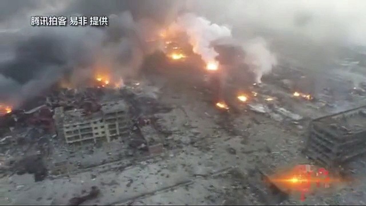 L'usine de Tianjin survolée par un drone après l'explosion