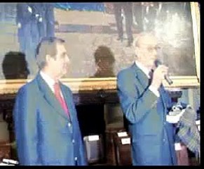 Villaverde realiza homenaje a Antonio Carrizo en el Congreso