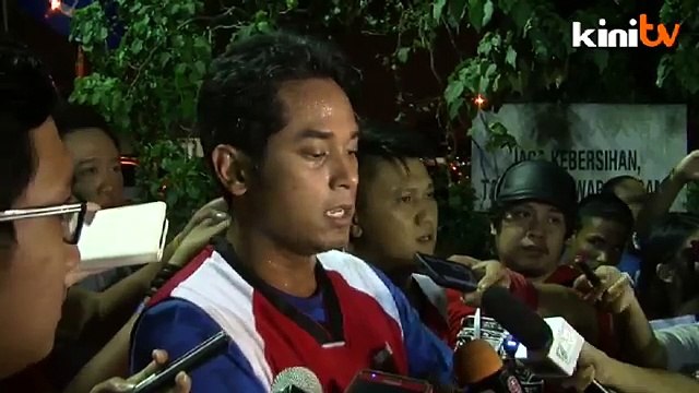 Khairy: Govt will review permits for Life in Color concert