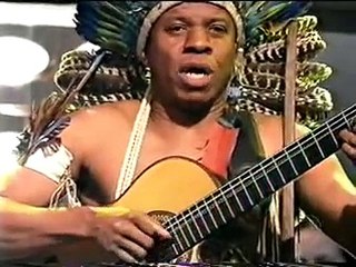 Cacique Robson Miguel- Hino Nacional em Guarani no Jô