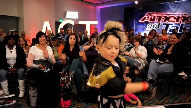 Elin & Noah Dancers Perform To U Can't Touch This By Mc Hammer - America's Got Talent 2015