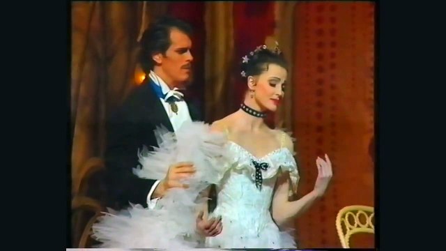 The Merry Widow ballet - finale