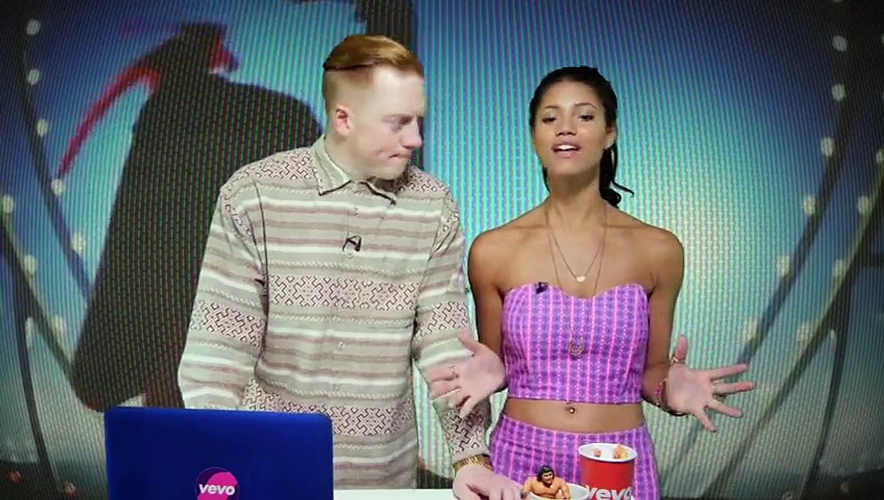 VVVintage - Top 5 Multi-Lingual Music Vids! (ft. Christina Aguilera, Lil' Kim, Mya, P!n...