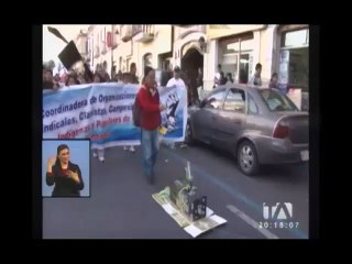 Marcha de las antorchas en Riobamba