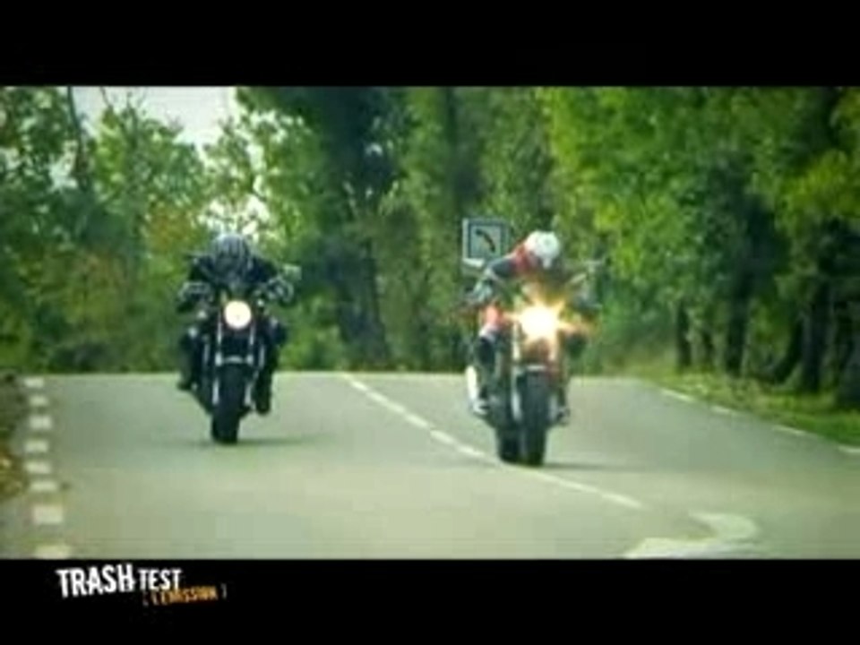 SV 650 -VS- SV 1000 - Trash test