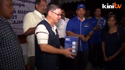 BN tarik pengundi India dengan cabutan bertuah