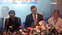 Polis tak geledah rumah anak kapal MH370 - Hisham