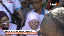 Kajang: Wan Azizah prays for victory