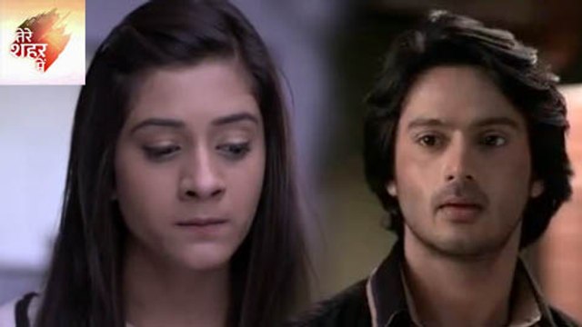 Mantu Warns Amaya To Stay Away From Him | Tere Sheher Mein