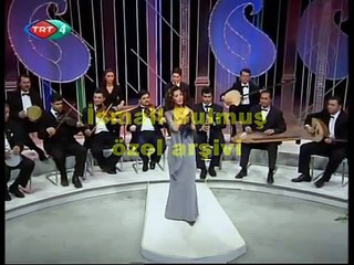 Elif Güreşçi / Ümmîdini kirpiklerine bağladı gönlüm