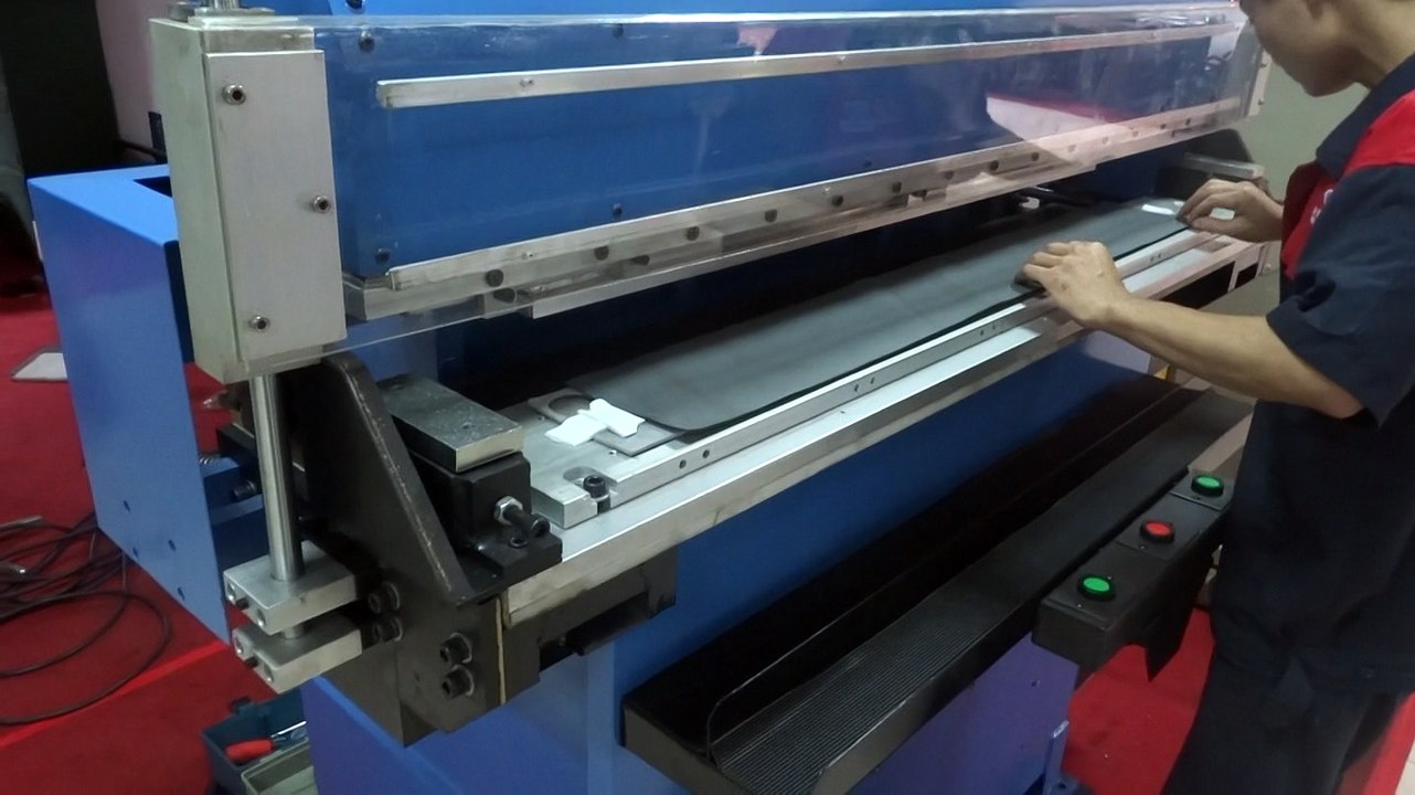 Leather belt plane embossing machine/ for steering wheel cover