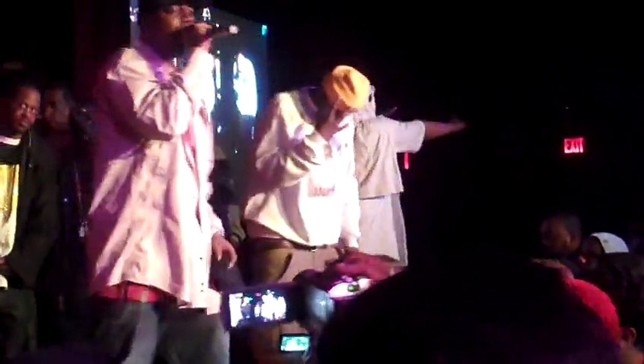 Inspectah Deck And Masta Killa Silverbacks Live @ Bb Kings Hip Hop Legends Concert 32410 (Hd)