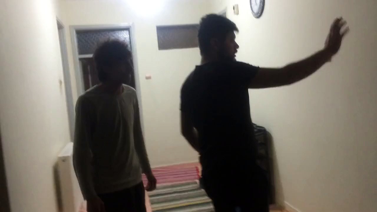 Öğrenci evi şakaları 2015 HD - kefen şakası:)