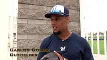 Brewers Carlos Gomez finds gold in his glove