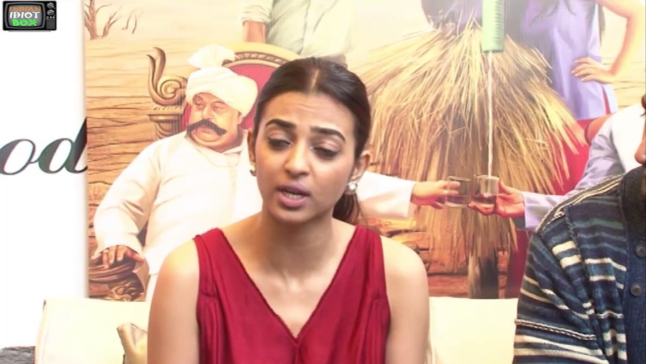 MMS GIRL RADHIKA APTE'S NEW BOMB "KAUN KITNE PANI ME HAI" WITH KUNAL KAPOOR