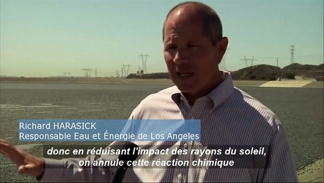 Des millions de balles noires pour éviter l'évaporation d'un lac