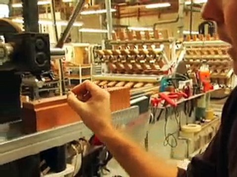 Acoustic Guitar building taylor guitars Luthier Tour 3