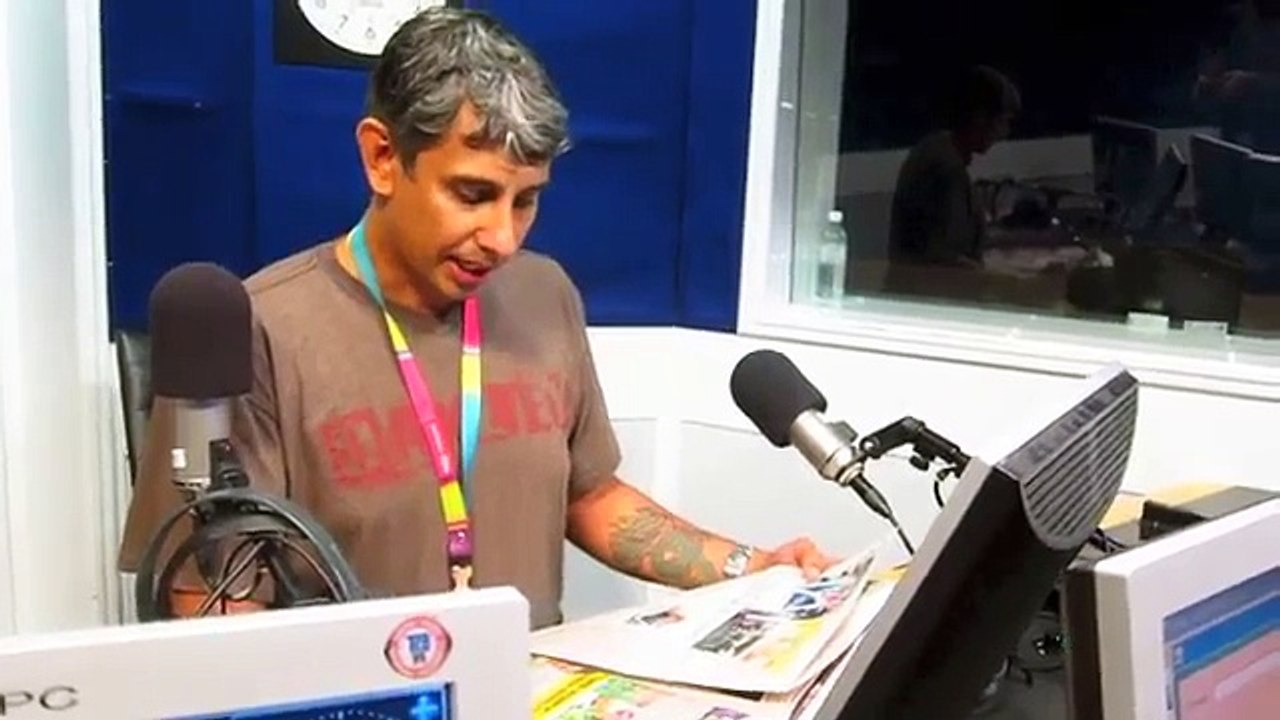 Rod Reads The News In Bahasa Malaysia