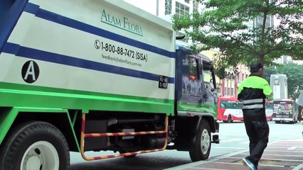 Thankless Jobs  - Cleaning Up Kuala Lumpur