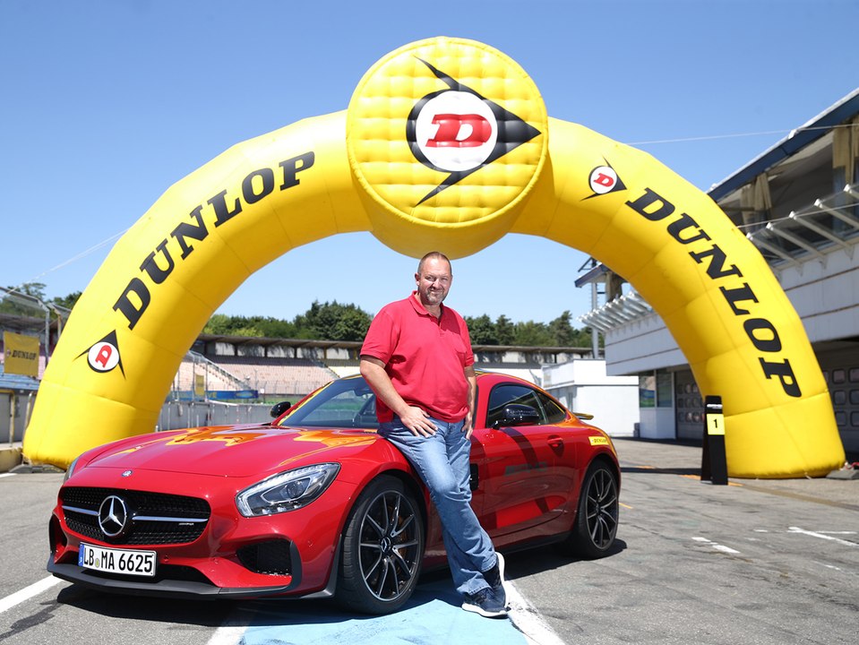 Im test: high performance reifen für reinrassige sportwagen