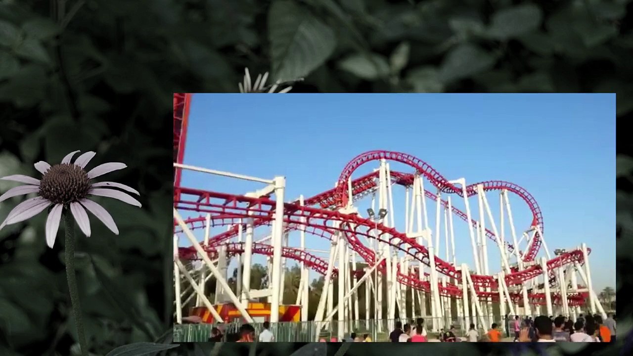 ハート型のジェットコースター Heart-shaped roller coaster