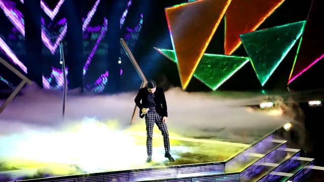 Persembahan Hafiz Suip - 'Bahagiamu Deritaku' di Anugerah MeleTop ERA