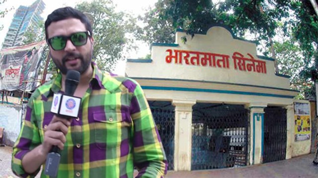 Ankush Chaudhari at Bharat Mata Theatre (Video) - Double Seat Marathi Movie - Mukta Barve