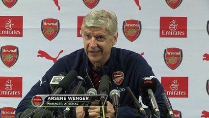 Arsenal - Wenger évoque la concurrence Giroud-Walcott