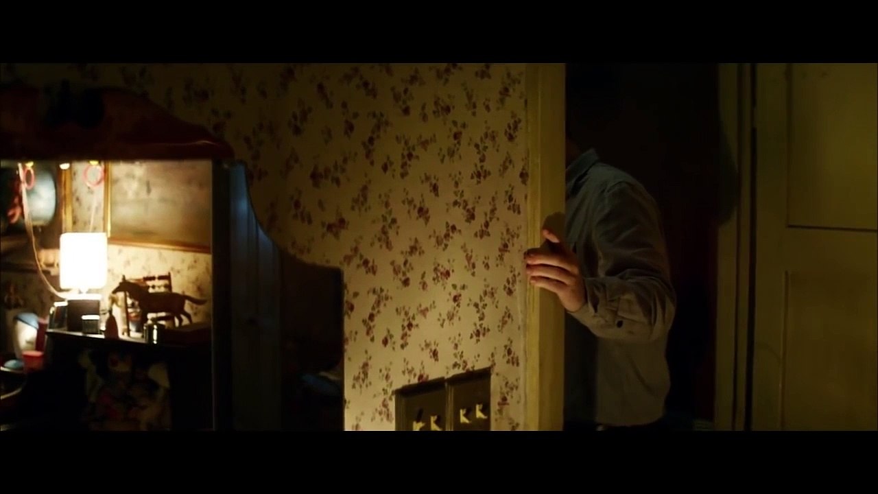 Extinction Movie CLIP 'Going Outside The Fence' (2015)