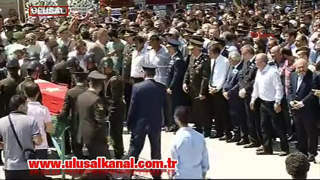 Şehit uzman çavuş Veli Ateş son yolculuğuna uğurlandı